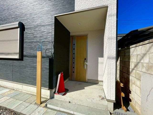 ��t���D���s�l��1���ڂ̐V�z��ˌ��Ă̌���