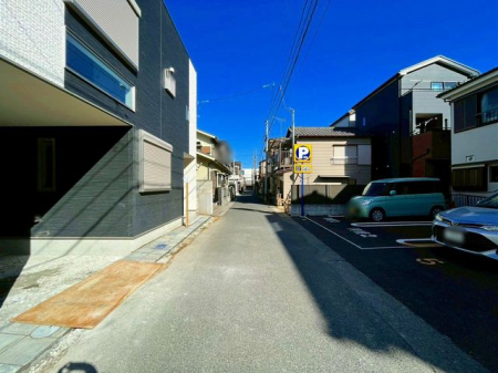 ��t���D���s�l��1���ڂ̐V�z��ˌ��Ă̌��n�O�ώʐ^