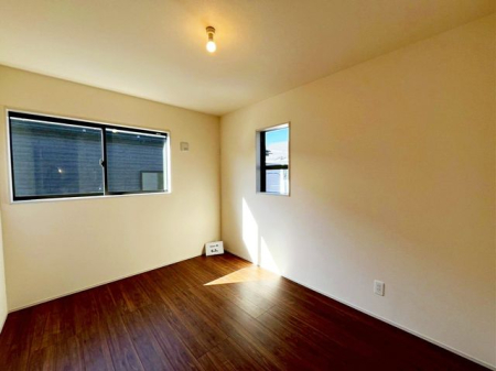 ��t�����ˎs��ʖx �̐V�z��ˌ��Ă̂��̑�����