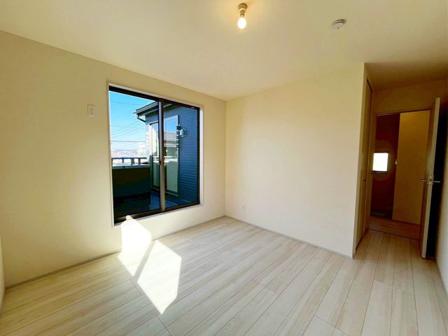 ��t�����ˎs��ʖx �̐V�z��ˌ��Ă̂��̑�����