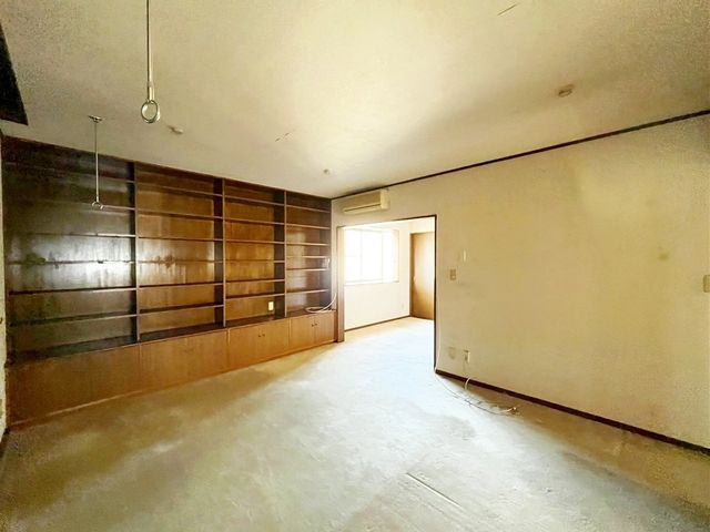 ��t���s��s�^��1���ڂ̒��È�ˌ��ẴL�b�`��