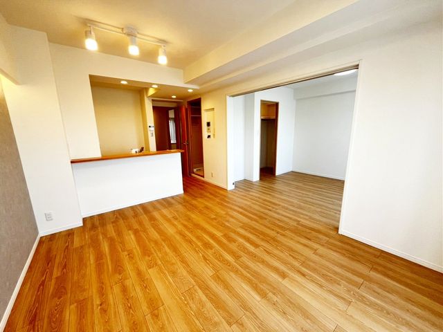 ��t���s��s�s��3���ڂ̒��Ã}���V�����̃��r���O