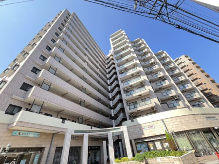 ��t���s��s�s��3���ڂ̒��Ã}���V�����̌��n�O�ώʐ^