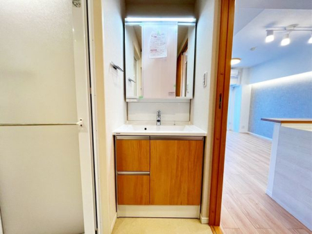 ��t���s��s�s��3���ڂ̒��Ã}���V�����̐��ʑ�E���ʏ�