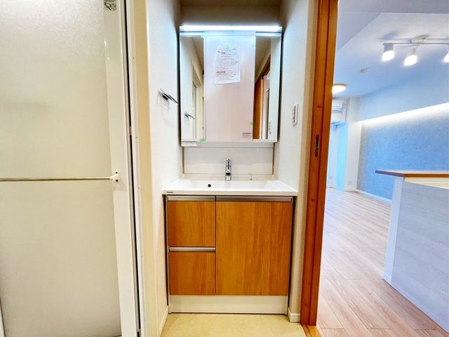 ��t���s��s�s��3���ڂ̒��Ã}���V�����̐��ʑ�E���ʏ�