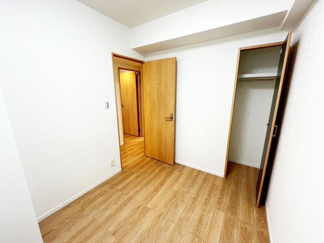 ��t���s��s�s��3���ڂ̒��Ã}���V�����̐Q��