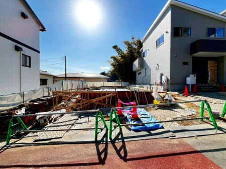 ��t���s��s�x�V��4���ڂ̐V�z��ˌ��Ă̌��n�O�ώʐ^