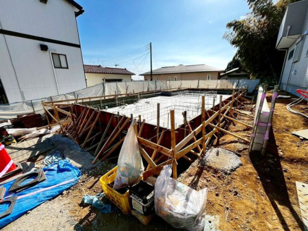 ��t���s��s�x�V��4���ڂ̐V�z��ˌ��Ă̌��n�O�ώʐ^