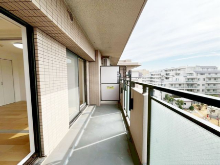 ��t���D���s�C�_����1���ڂ̒��Ã}���V�����̃o���R�j�[