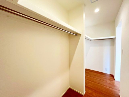 ��t���s��s���䒬1���ڂ̐V�z��ˌ��Ă̎��[