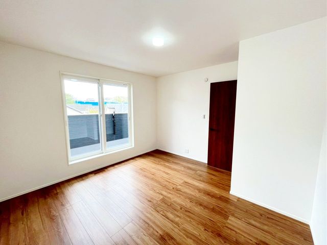 ��t���s��s���䒬1���ڂ̐V�z��ˌ��Ă̂��̑�����