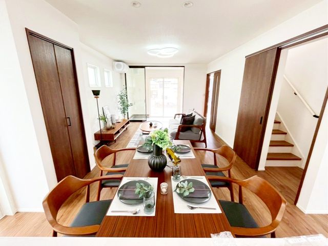 ��t���s��s���䒬1���ڂ̐V�z��ˌ��Ẵ��r���O