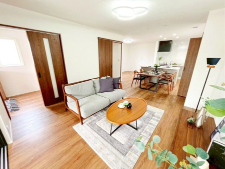 ��t���s��s���䒬1���ڂ̐V�z��ˌ��Ẵ��r���O