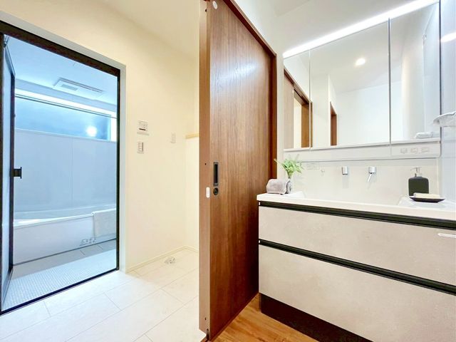 ��t���s��s���䒬1���ڂ̐V�z��ˌ��Ă̐��ʑ�E���ʏ�