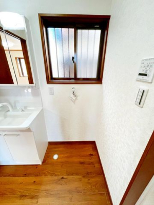 ��t���s��s�]�J4���ڂ̒��È�ˌ��Ă̂��̑�