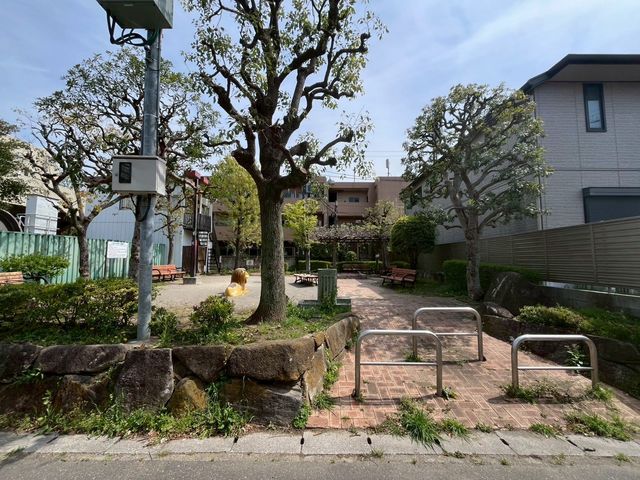 ��t���s��s�{�v��6���ڂ̓y�n�̎��ӊ�