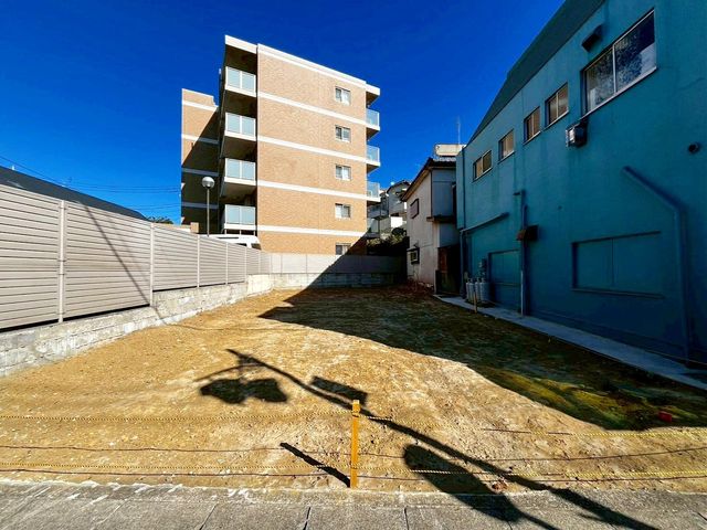 ��t���s��s�S�z1���ڂ̓y�n�̌��n�y�n�ʐ^