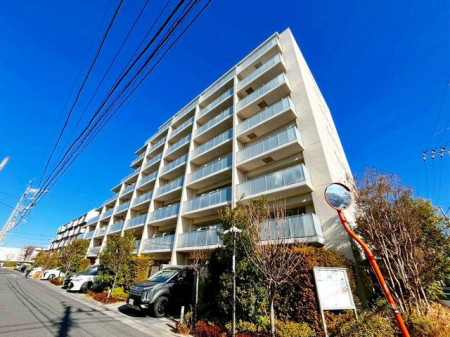 ��t���s��s��F3���ڂ̒��Ã}���V�����̌��n�O�ώʐ^