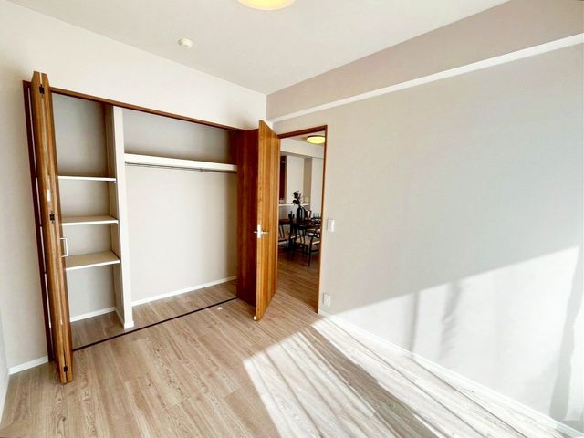 ��t���s��s��F3���ڂ̒��Ã}���V�����̐Q��