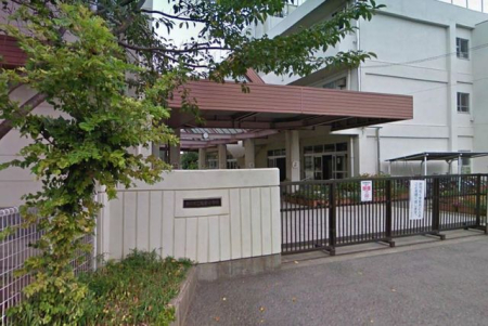 ��t���s��s��ז�2���ڂ̓y�n�̎��ӊ�