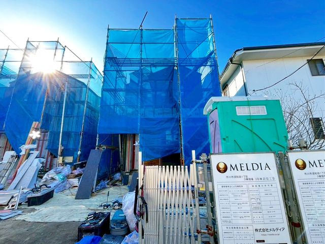 ��t���s��s�{�a�c1���ڂ̐V�z��ˌ��Ă̌��n�O�ώʐ^