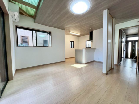 ��t���s��s����1���ڂ̒��È�ˌ��Ẵ��r���O