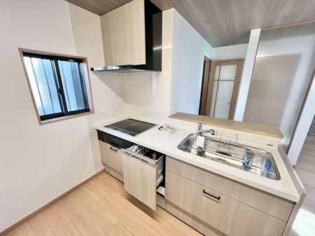 ��t���s��s����1���ڂ̒��È�ˌ��ẴL�b�`��