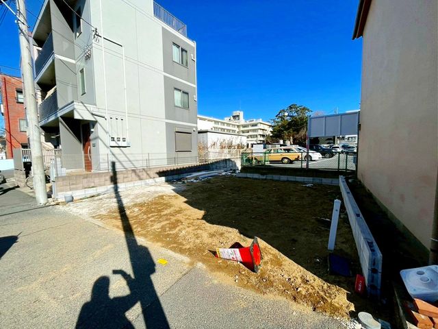 ��t���D���s�C�_6���ڂ̐V�z��ˌ��Ă̌��n�O�ώʐ^