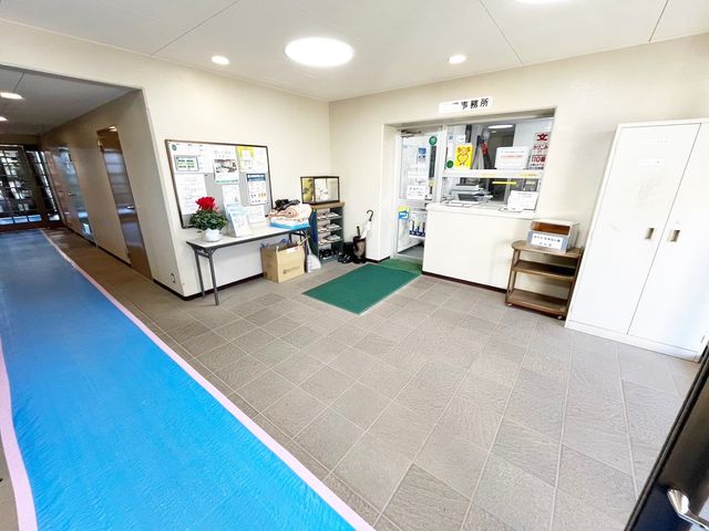 ��t���s��s����2���ڂ̒��Ã}���V�����̃G���g�����X