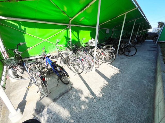 ��t���s��s����2���ڂ̒��Ã}���V�����̂��̑�