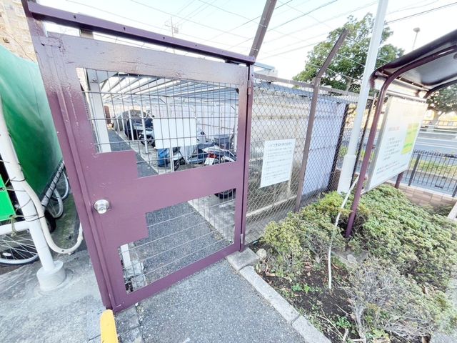 ��t���s��s����2���ڂ̒��Ã}���V�����̒��ԏ�