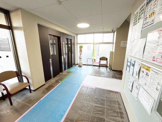 ��t���s��s����2���ڂ̒��Ã}���V�����̃G���g�����X