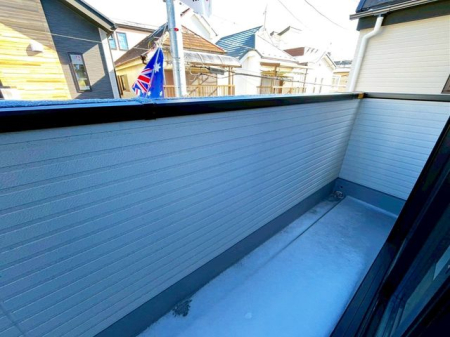 ��t���s��s���c4���ڂ̐V�z��ˌ��Ẵo���R�j�[