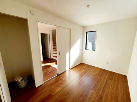 ��t���s��s���c4���ڂ̐V�z��ˌ��Ă̂��̑�����