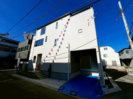 ��t���s��s���c4���ڂ̐V�z��ˌ��Ă̌��n�O�ώʐ^