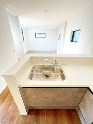 ��t���s��s���c4���ڂ̐V�z��ˌ��Ă̂��̑�