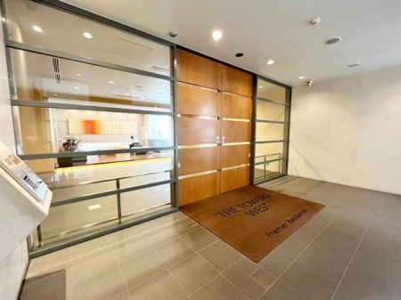 ��t���s��s�s���1���ڂ̒��Ã}���V�����̃G���g�����X