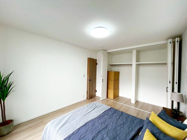 ��t�����ˎs�܍�7���ڂ̐V�z��ˌ��Ă̂��̑�����