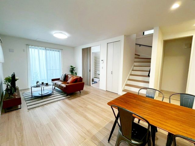 ��t�����ˎs�܍�7���ڂ̐V�z��ˌ��Ẵ��r���O