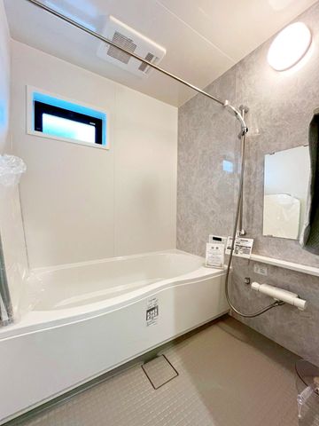 ��t�����ˎs�܍�7���ڂ̐V�z��ˌ��Ă̗���