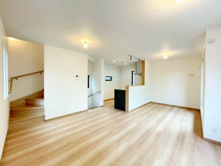 ��t���s��s���h1���ڂ̐V�z��ˌ��Ẵ��r���O