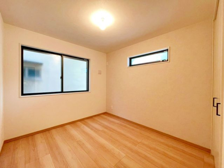 ��t���s��s���h1���ڂ̐V�z��ˌ��Ă̐Q��