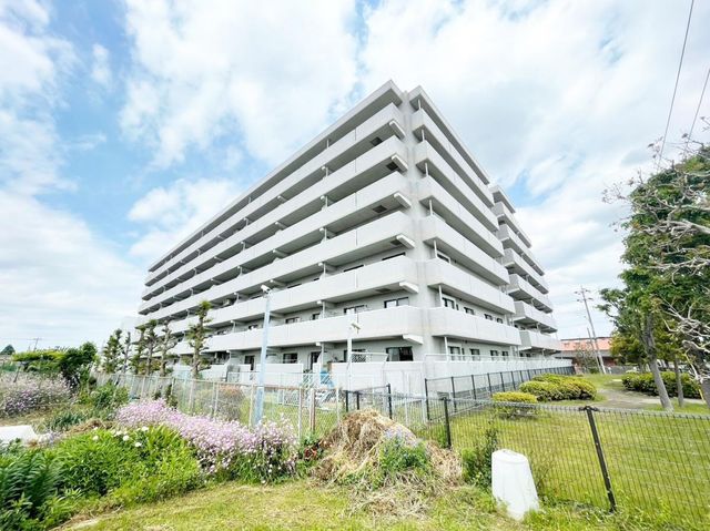 ��t���s��s�k����4���ڂ̒��Ã}���V�����̌��n�O�ώʐ^