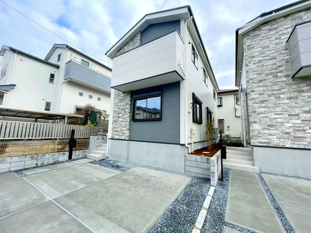 ��t���s��s�k����3���ڂ̐V�z��ˌ��Ă̌��n�O�ώʐ^