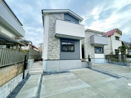 ��t���s��s�k����3���ڂ̐V�z��ˌ��Ă̌��n�O�ώʐ^