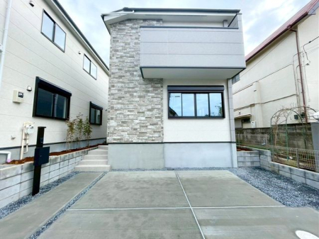 ��t���s��s�k����3���ڂ̐V�z��ˌ��Ă̌��n�O�ώʐ^