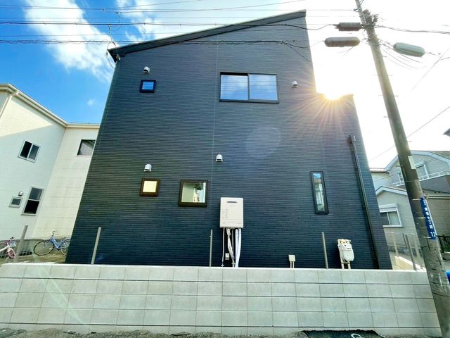 ��t���s��s�]�J7���ڂ̐V�z��ˌ��Ă̌��n�O�ώʐ^