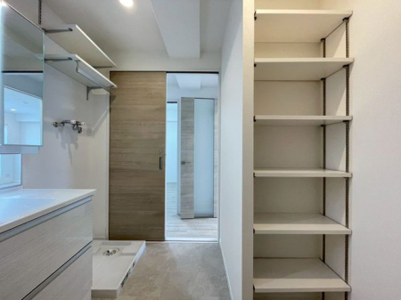 ��t���D���s�{�{2���ڂ̒��Ã}���V�����̎��[