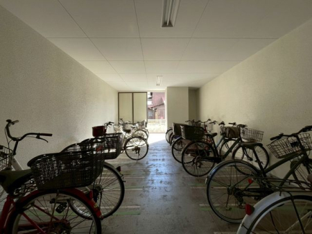 ��t���D���s�{�{2���ڂ̒��Ã}���V�����̂��̑�