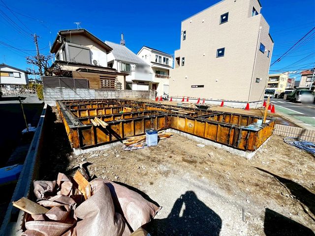 ��t���s��s����2���ڂ̐V�z��ˌ��Ă̌��n�O�ώʐ^